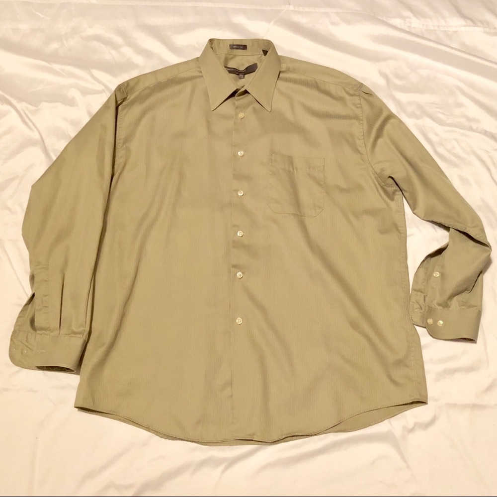 Green textured dress shirt